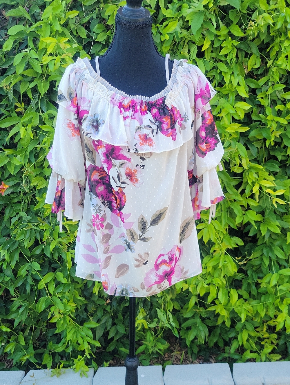 Boho Ivory Off-Shoulder Floral Ruffle Flowy Top XL
